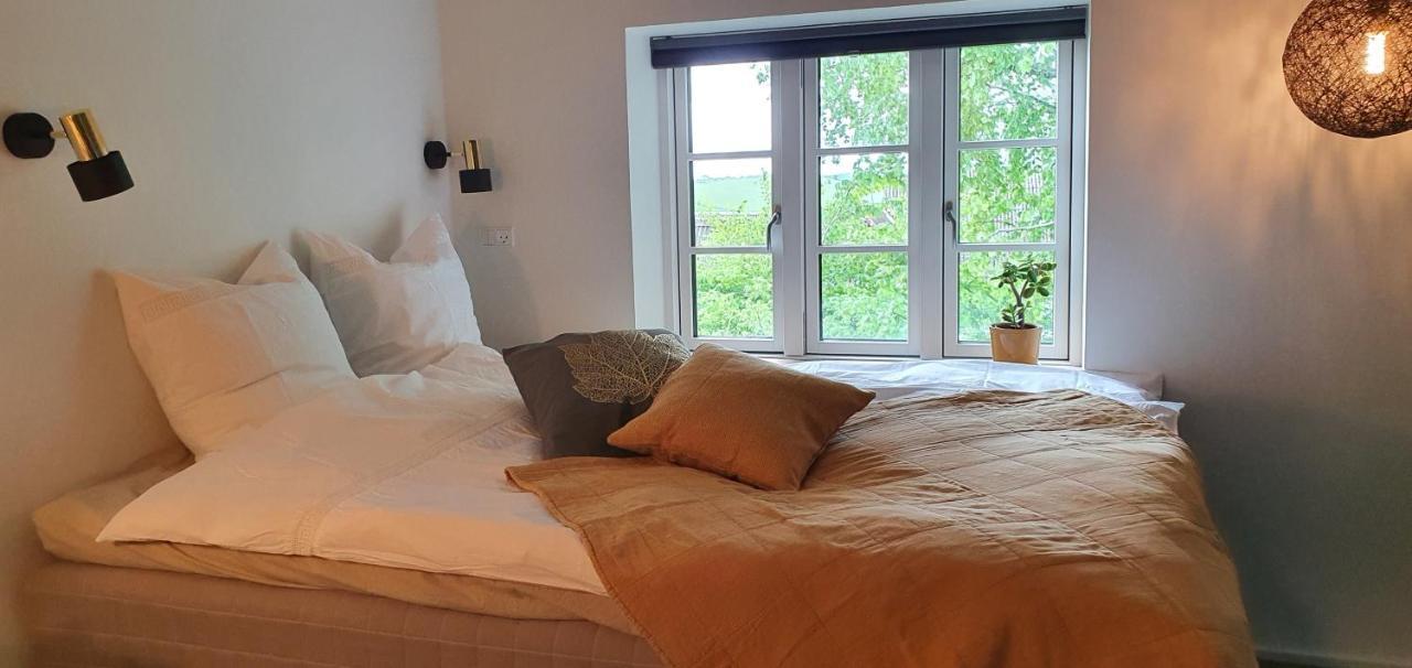 Knebel Hos Molsgaarden B&B 외부 사진