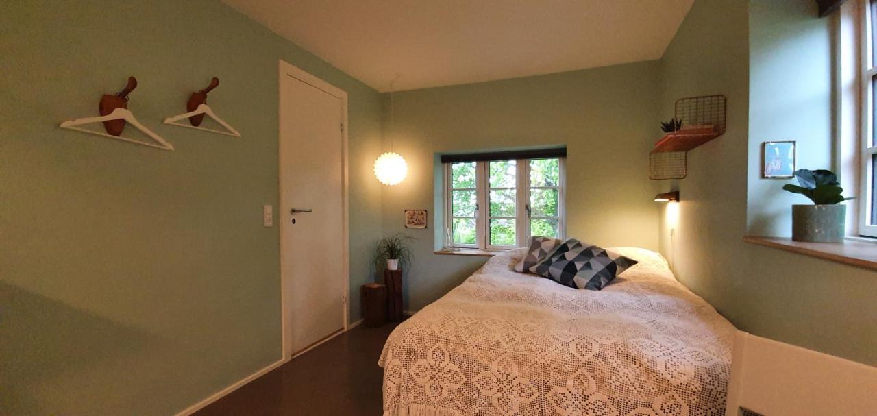 Knebel Hos Molsgaarden B&B 외부 사진