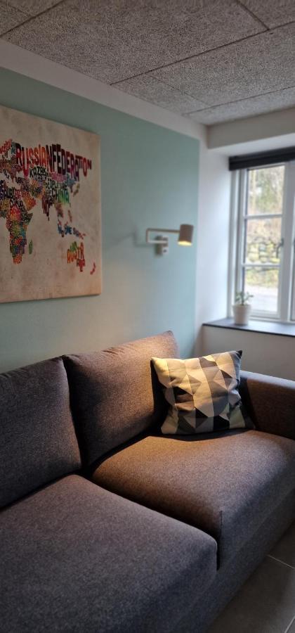 Knebel Hos Molsgaarden B&B 외부 사진
