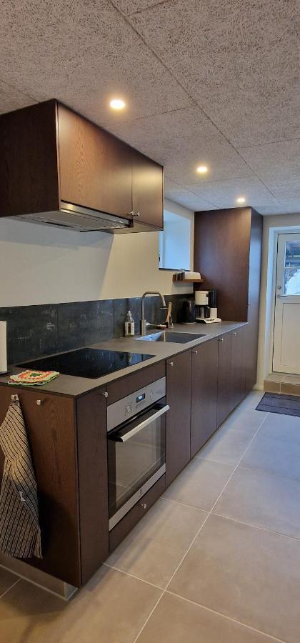 Knebel Hos Molsgaarden B&B 외부 사진