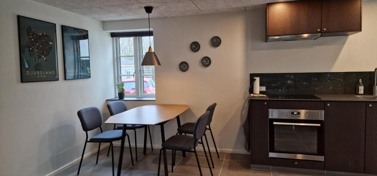 Knebel Hos Molsgaarden B&B 외부 사진