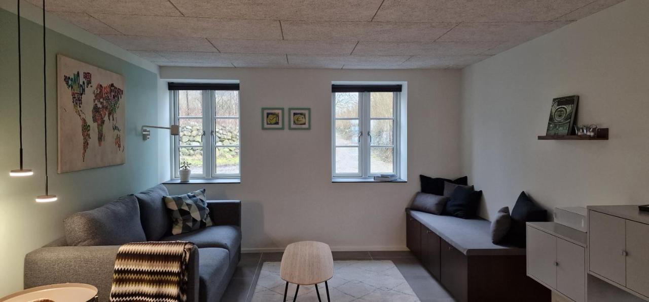 Knebel Hos Molsgaarden B&B 외부 사진
